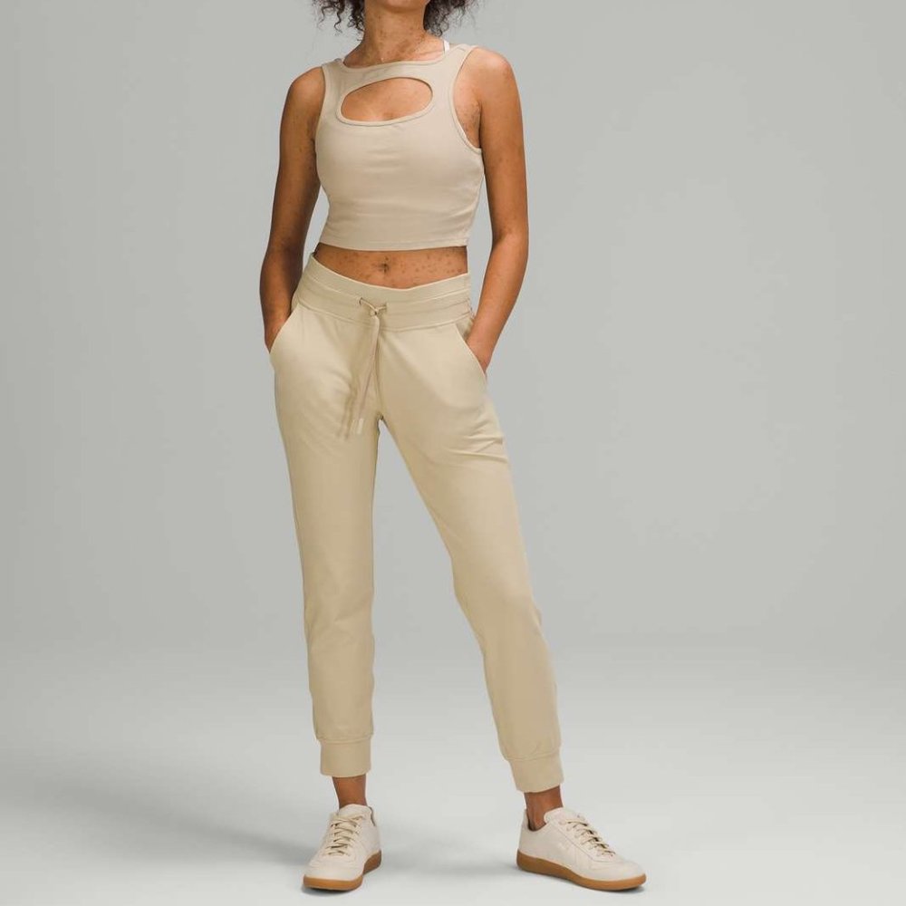 Lululemon Ready to Rulu High Rise Jogger 7/8 Trench Size 2